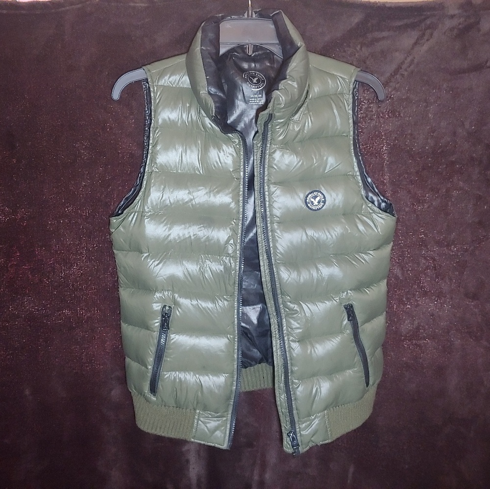 green puffer vest